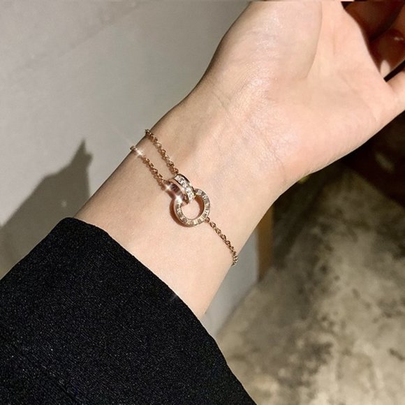 New! Roman Bracelet - Picture 5 of 7